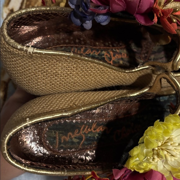 Irregular Choice Floral Embellished heels size 9.5 - Picture 6 of 8